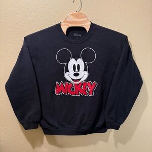 Women’s 1X Disney Mickey Mouse Black Crewneck Long Sleeve Pullover Sweater